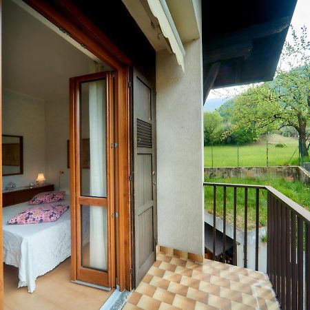 Ferienwohnung Casa Della Zia Abbadia Lariana Exterior foto