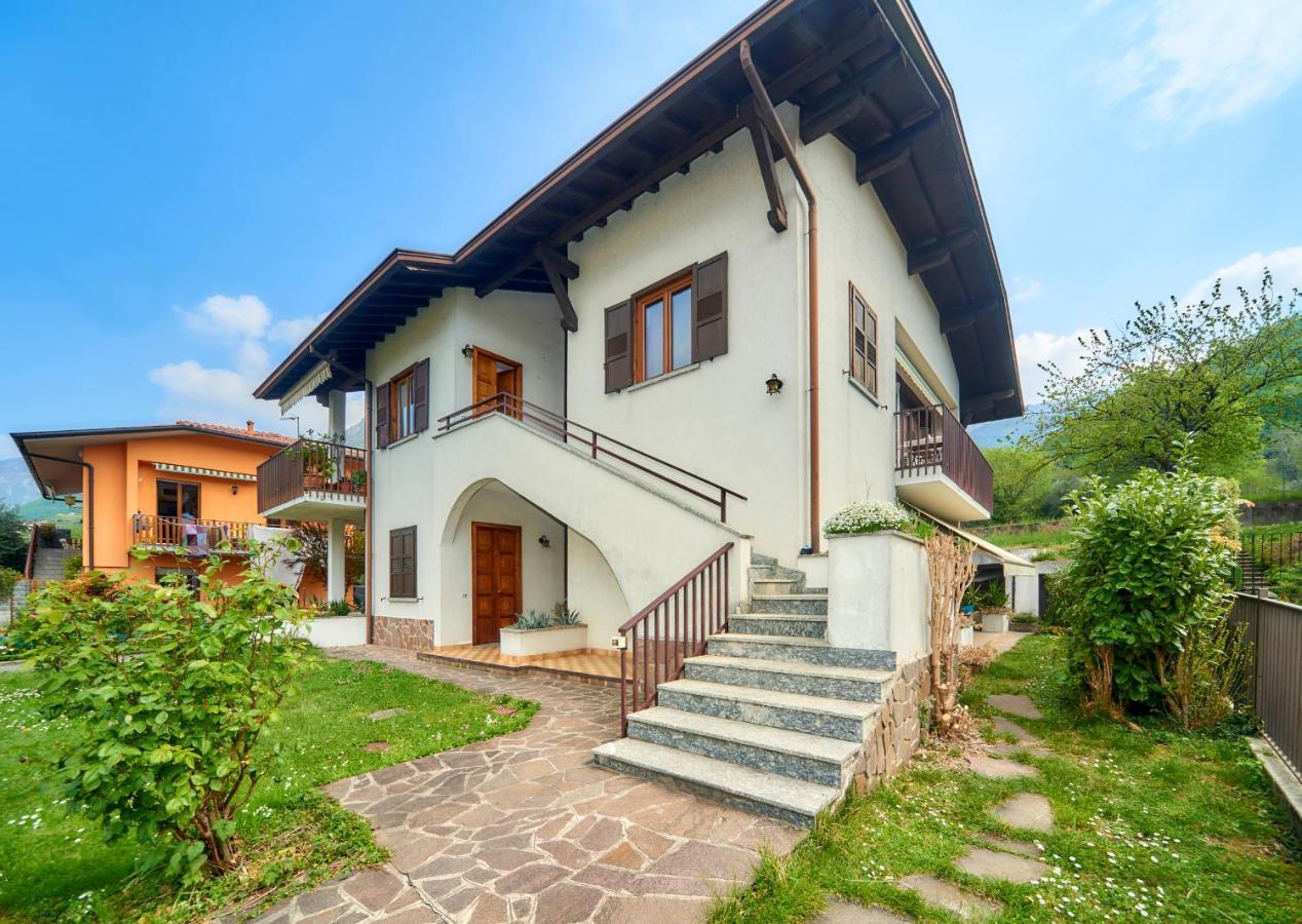 Ferienwohnung Casa Della Zia Abbadia Lariana Exterior foto